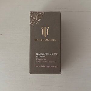 True botanicals Niacinamide + Biotin Booster